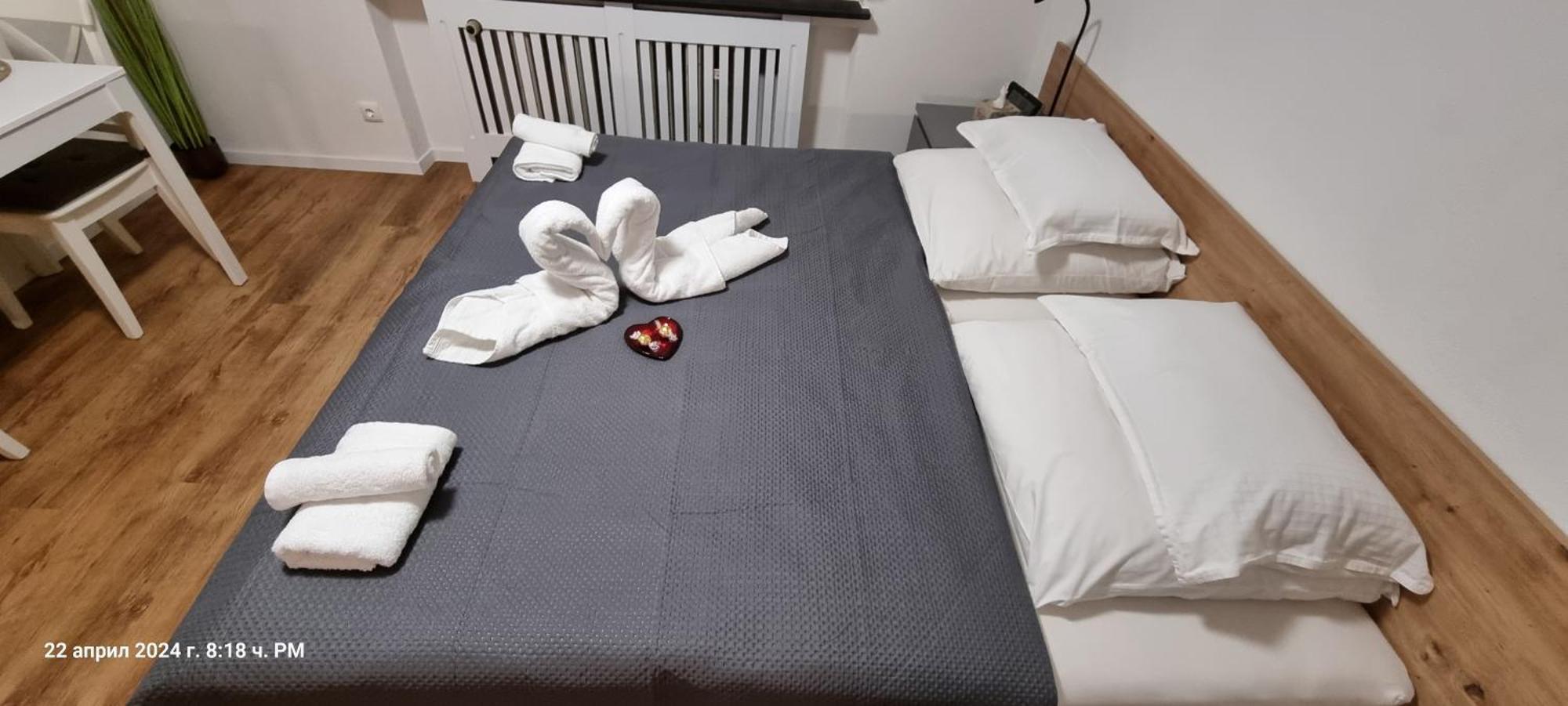 Studio Apartment Naehe S-Bahn Inklusive Parkplatz Oberesslingen المظهر الخارجي الصورة